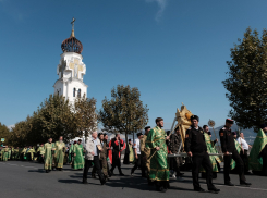 Афиша мероприятий в Новороссийске с 6 по 8 октября: книжный клуб, бесплатный поход и Крестный ход 