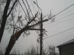 На Кубани сформировано более 1100 бригад для ликвидации аварий      