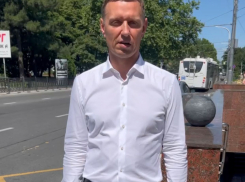 Поездка в маршрутке испортила настроение мэру Новороссийска 