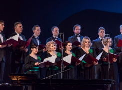 Необычные звуковые краски скоро наполнят зал Новороссийского Гортеатра