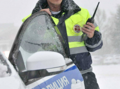 Обледеневший Новороссийск: за сутки – более десятка ДТП и 2 пострадавших 