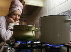 Придется греть кастрюли: новороссийцы остались без горячей воды 