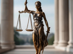 Сначала часы, теперь участки: имущество экс-депутата из Новороссийска выставили на продажу 