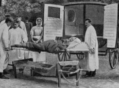 - Выкапывать могилы в 3 аршина в глубину, - жесткими мерами остановили холеру и тиф в Новороссийске в XIX веке