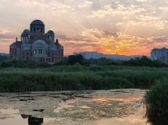 Погода в Новороссийске: малооблачно, но всё ещё жарко 