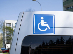 Машины со знаком «инвалид» не могут безнаказанно нарушать дорожные правила