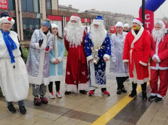 Это надо видеть: Деды Морозы устроят в Новороссийске большой забег