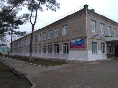 Вместе с Новороссийском начали «расти» школы