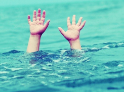 Бабушка потеряла внука во время отдыха на море