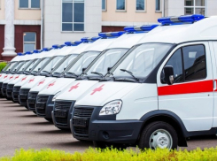 Парк машин медицинской помощи Новороссийска пополнился двумя современными автомобилями