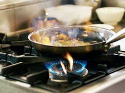 Нерадивая хозяйка чуть не устроила пожар в МКД Новороссийска