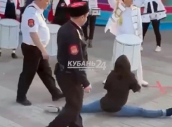  Нетрезвая леди решила исполнить танцевальный номер в Геленджике