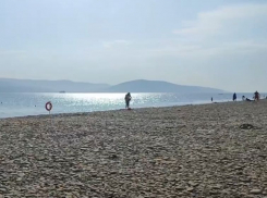 С пляжей Новороссийска пропали туристы: лето заканчивается 