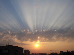 Солнце светит, но не греет: о погоде в Новороссийске 