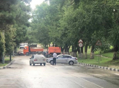 В Новороссийске после проливных дождей открыли пункты временного размещения