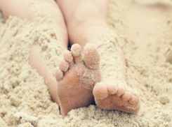 Трагедия у соседей Новороссийска: погиб ребенок, закопанный в песок