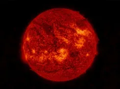 Ученые такого не ожидали: магнитная буря достигла сегодня планетарного масштаба