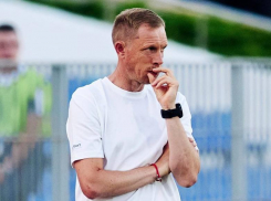 «Зачем тогда играть в футбол?»: тренер новороссийского Черноморца озвучил задачу команды