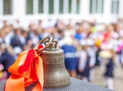 Погода в Новороссийске: стоять на линейке детям будет душно