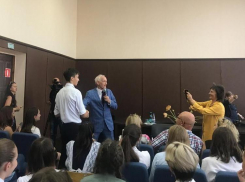 Школьник из Новороссийска удивил народного артиста СССР