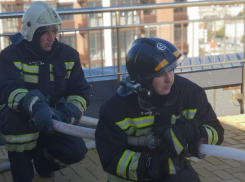 Пожарные Новороссийска отмечают свой профессиональный праздник