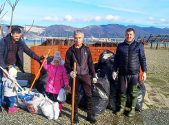 В воскресенье на субботник: активисты сделают Новороссийск чище 