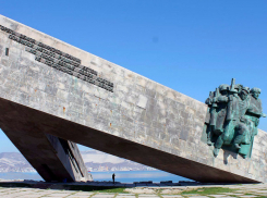 Памятники Новороссийска обновят к ежегодной акции «Бескозырка»