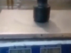 Центральный рынок Новороссийска отдыхает перед обвесами на 580 г в Анапе