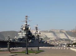 Новороссийские СМИ поспешили сообщить о ремонте «Михаила Кутузова»