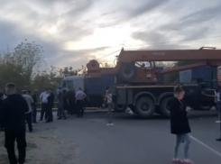 6-летний мальчик погиб под колесами КАМАЗа на Кубани 