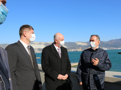 Губернатор похвалил Дяченко за новую набережную Новороссийска