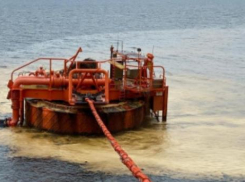 Росприроднадзор посчитал сумму нанесенного ущерба из-за разлива нефти под Новороссийском