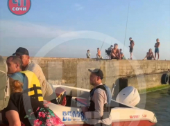 Женщине вспороли живот, мужчине рассекли голову — 2 человека пострадали на Черноморском побережье (18+)