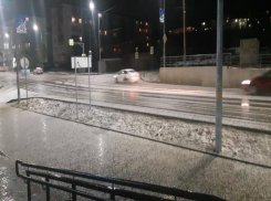 Февраль удивляет: неожиданный град обрушился на Новороссийск