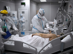 Вакцина от коронавируса вызвала «необъяснимое заболевание»