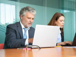 Работающая молодёжь Новороссийска и не только оказалась честнее старших коллег