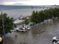 Смерчи, ливни, ураганы обрушатся снова на Новороссийск 