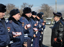 Около 120 автомобилей ГИБДД более чем из 7 городов края прибыли на проверку в Новороссийск