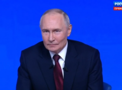 «У нас многое получилось»: Владимир Путин надиктовал послание будущим поколениям