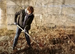 Убирайтесь! Чиновники снова приглашают новороссийцев на субботник