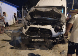 Пять скорых увезли четверых пострадавших в лобовом столкновении в Новороссийске