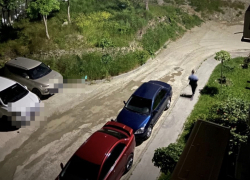 «По-человечески прошу»: парковка автомобилей рассорила новороссийцев