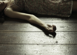 Труп женщины с окровавленным лицом нашли под Новороссийском