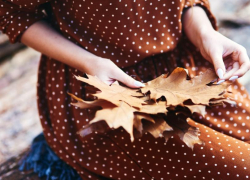 Гороскоп на 2 ноября: звёзды говорят о том, как поднять себе настроение 