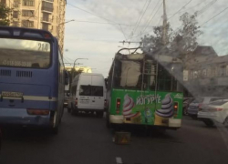 Столкновение общественного транспорта привело к коллапсу в Новороссийске