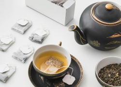 Новороссийцы могут остаться без чая в пакетиках-пирамидках: чем вреден чай такого вида