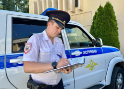Попалась на горячем: жительница Новороссийска стала курьером мошенников в Крыму