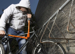 Гость из ближнего зарубежья украл велосипед у новороссийца