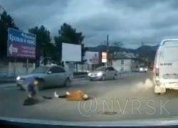 В Новороссийске сразу два человека оказались под колесами лихачей