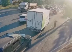 В Анапе легковушка сбила несовершеннолетнего велосипедиста